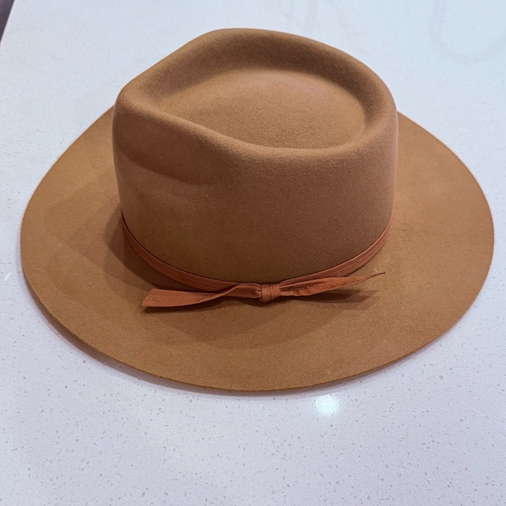 EXCELLENT / LIKE NEW: Lack of Color Teak Rancher Hat!! From Australia!